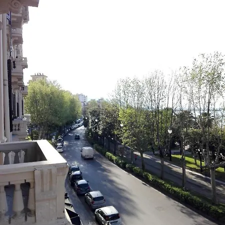 Bed & Breakfast Feel Salerno