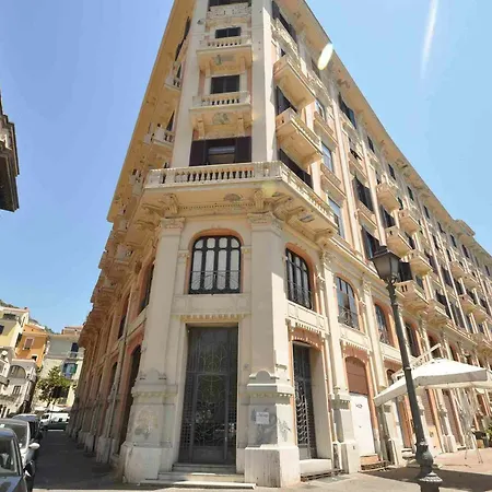Bed & Breakfast Feel 3*